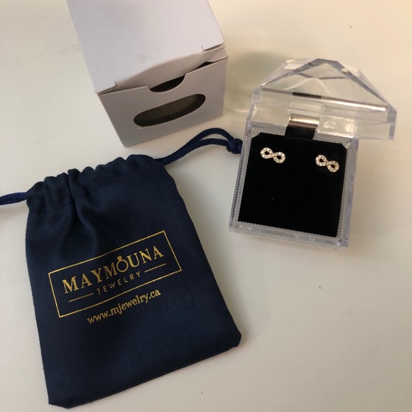 π925 Sterling Silver Infinity CZ Studs Gold Plate